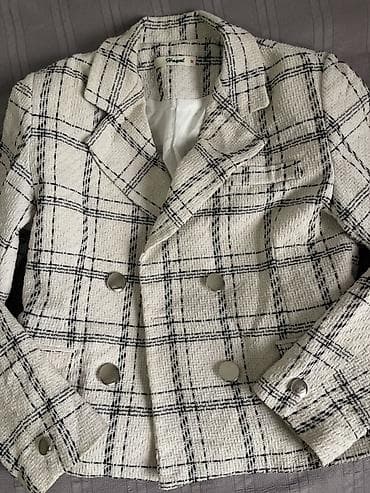 модное: Жакет женский HAZEL, размер M. - Двубортный крой с металлическими — 4