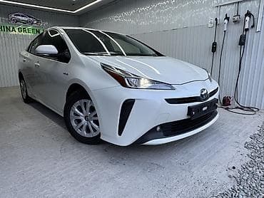 Toyota Prius: 2020 г., 1.8 л, Вариатор, Гибрид, Хэтчбэк
