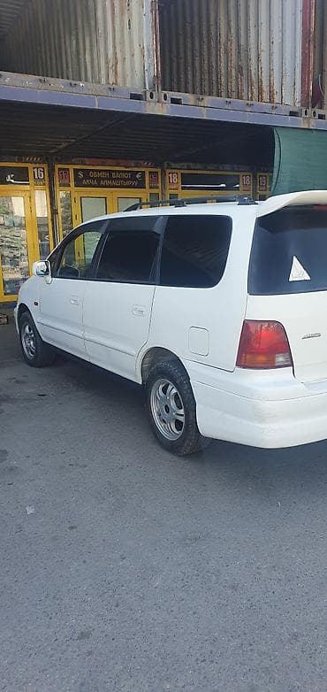 Honda Odyssey: 1996 г., 2.2 л, Автомат, Бензин, Минивэн — 4