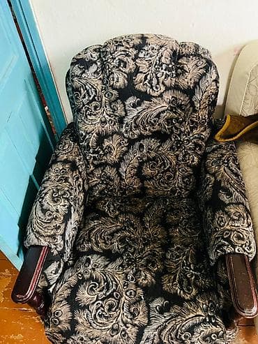 адель спальный гарнитур: Кресло с высоким мягким подголовником и глубоким сиденьем. Обивка — — 2