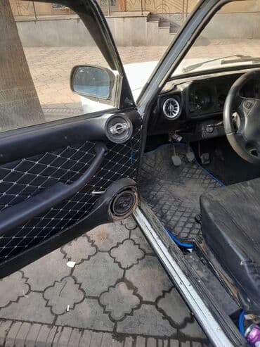 Subaru: ВАЗ (ЛАДА) 2105: 1997 г., 1.6 л, Механика, Бензин, Седан — 4