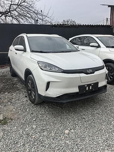 Weltmeister EX5, 2021 г., 65000 км, Передний, В наличии