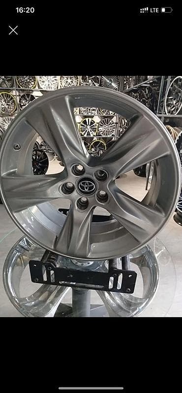 Транспорт: Литые Диски R 19 Toyota, Комплект, отверстий - 5, Б/у — 1