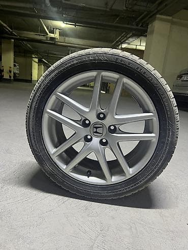 Шиналар жана дисктер: Комплект из 4 колес Honda: оригинальные легкосплавные диски с зимними — 4