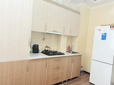 стол для парикмахера: 2 комнаты, С мебелью полностью — 3