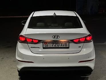Hyundai Avante: 2018 г., 1.6 л, Автомат, Бензин, Седан — 5