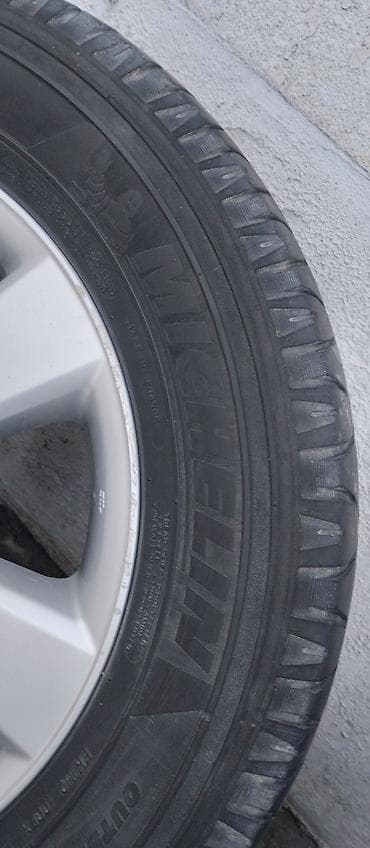 Колеса в сборе 235 / 65 / R 17, Лето, Б/у, Комплект, Легковые, Литые, отверстий - 5 at lalafo.kg Колеса в сборе 235 / 65 / R 17, Лето, Б/у, Комплект, Легковые, Литые, отверстий - 5