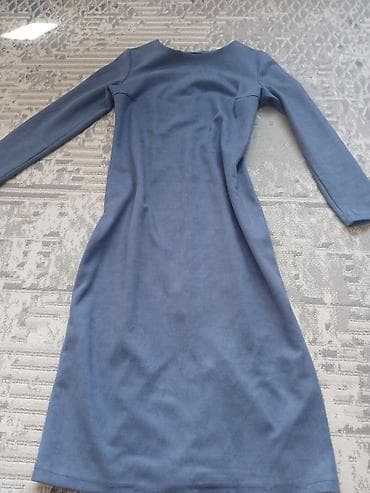 Блузки: Набор женской одежды б/у 1) Вязаное платье-джемпер, бежевое - Длина — 4