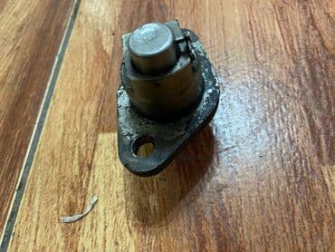 скупка подшипников: Натяжитель с неизвестного японского автомобиля Гидронатяжитель См — 3