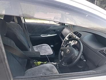 тоета рактис: Toyota Ractis: 2005 г., Автомат, Бензин, Хэтчбэк — 8