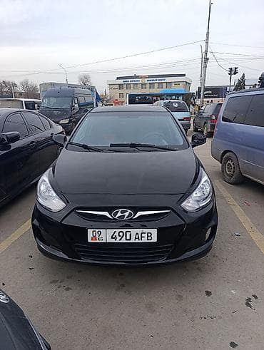 Hyundai Accent: 2013 г., 1.6 л, Ручные, Седан