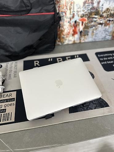 mac studio: Ультрабук, Б/у, Apple M1, ОЗУ, RAM: 8 ГБ — 4