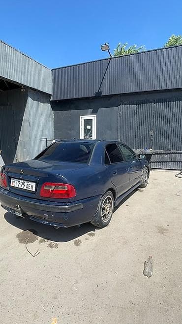 купить авто в караколе: Mitsubishi Carisma: 2002 г., 1.6 л, Автомат, Бензин, Седан — 5