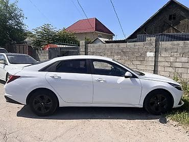 6: Hyundai Avante: 2021 г., 1.6 л, Автомат, Бензин — 3