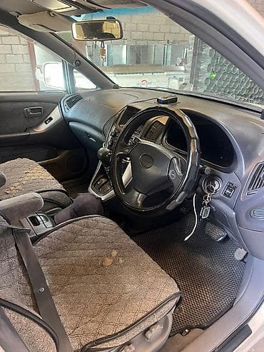 продаю лт: Lexus : 1998 г., 3 л, Автомат, Бензин — 2