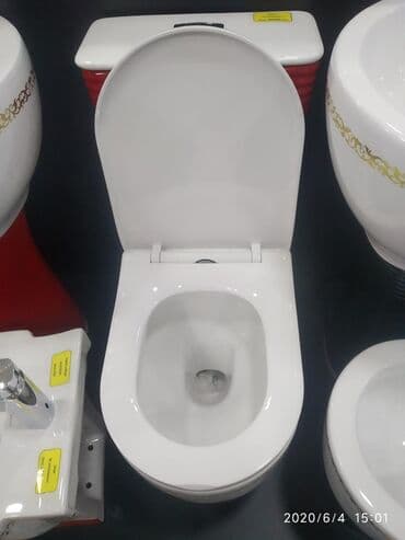 туалетные кабинки: Унитаз №2353(красный) крышка с доводчиком круговой смыа наш адрес АЮ — 2