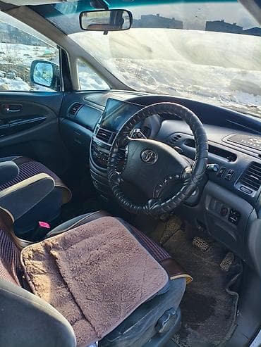 мисубиси спейс стар: Toyota Estima: 2003 г., 2.4 л, Автомат, Бензин, Минивэн — 5