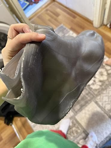 Галоши/бахилы‑чехлы для обуви из эластичного силикона (унисекс), серый at lalafo.kg Галоши/бахилы‑чехлы для обуви из эластичного силикона (унисекс), серый