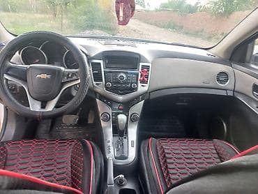 l9 авто: Chevrolet Cruze: 2012 г., 1.6 л, Автомат, Бензин, Седан — 5