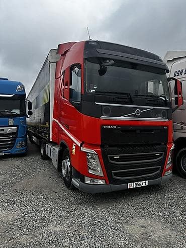 транс: Тягач, Volvo, 2018 г., Тентованный — 3