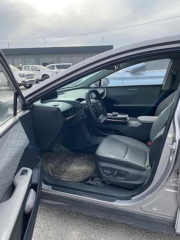 bev: Toyota bZ3: 2024 г., 0.1 л, Автомат, Электромобиль, Седан — 10