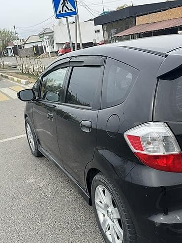 mini cooper: Honda Fit: 2008 г., 1.5 л, Автомат, Бензин, Хэтчбэк — 4