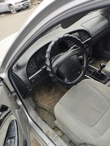 bmw 2002: Daewoo Nubira: 2003 г., 1.6 л, Механика, Бензин — 3