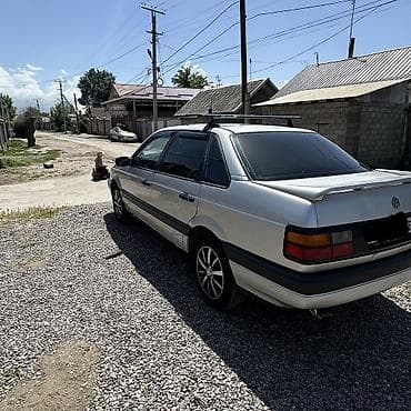 tesla model y: Volkswagen Passat: 1989 г., Седан — 6