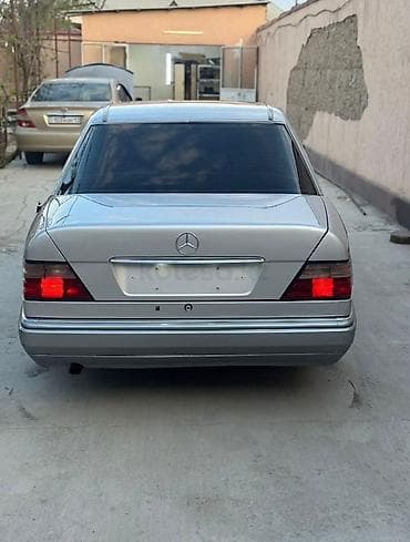 Унаа сатуу: Mercedes-Benz W124: 1995 г., 2.2 л, Автомат, Бензин, Седан — 2