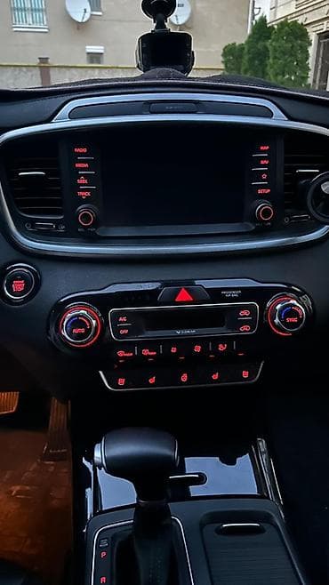 x5 2019: Kia Sorento: 2019 г., 2 л, Автомат, Дизель, Кроссовер — 2