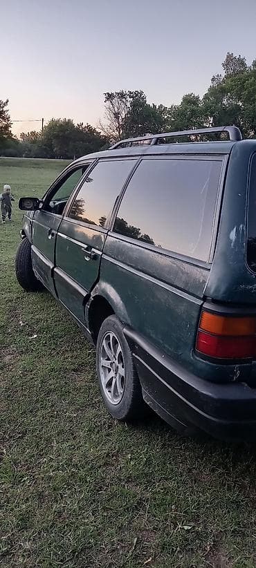 variant: Volkswagen Passat Variant: 1990 г., 1.8 л, Механика, Бензин, Универсал — 6