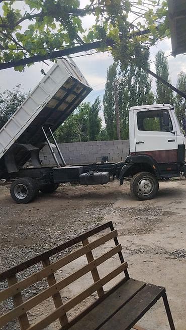 Грузовик, Mercedes-Benz, Стандарт, 7 т, Новый