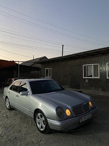 Mercedes-Benz E-Class: 1998 г., 4.3 л, Автомат, Бензин, Седан