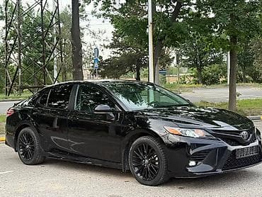 Toyota Camry: 2020 г., 2.5 л, Автомат, Бензин, Седан — 3