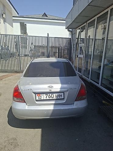 outback bt: Hyundai Avante: 2001 г., 1.5 л, Механика, Бензин, Седан — 2