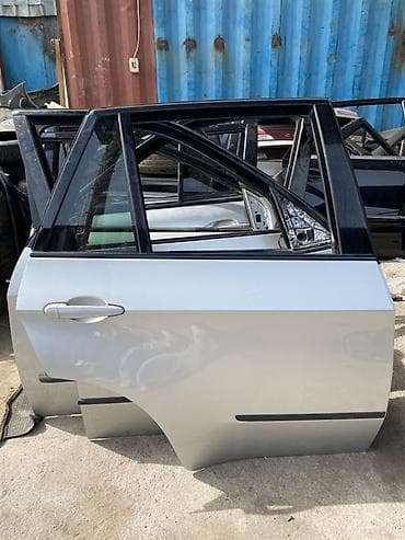 x5 e53: Дверь задняя правая для BMW X5 E70 (2007), двигатель M57D30T. - — 1