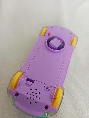 boy guzguleri: Машинка музыкальная, светится, ездит, проигрывает мелодию. Размер 18 — 3