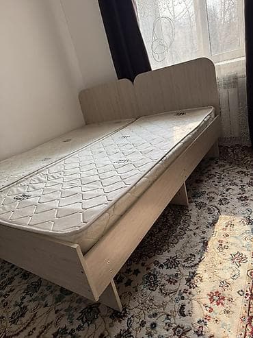 кроват бир кишилик: Две односпальные кровати с матрасами, выполненные в едином стиле — 2