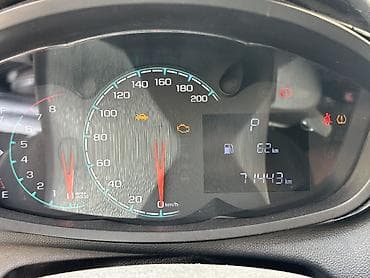 шевралета: Chevrolet Spark: 2017 г., 1 л, Автомат, Бензин, Хэтчбэк — 5