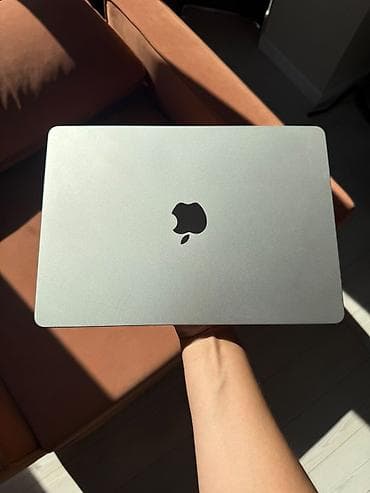 телевизор ч б: Б/у, Apple M2 — 2