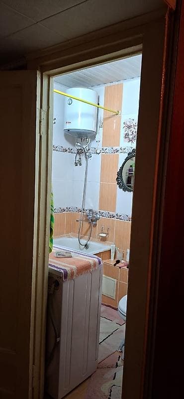продаю 3кв 9мкр: 3 комнаты, 58 м², 9 мкр 104 серия, 2 этаж, Косметический ремонт — 6