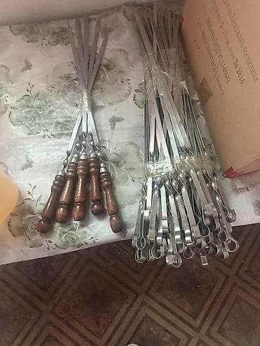 маринованный шашлык: Шампуры для мангала - Материал: нержавеющая сталь. - Форма полотна — 3