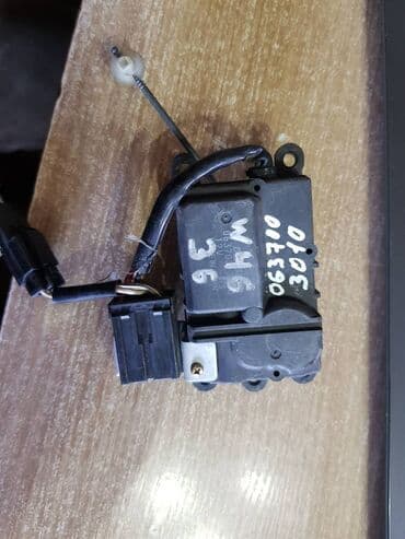 запчасти на мицубиси паджеро 2: Mitsubishi Pajero 2 актуатор печки, Митсубиси Паджеро W44 — 2