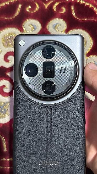 find: Oppo Find X7 Ultra, Б/у, 512 ГБ, цвет - Черный, 2 SIM — 1