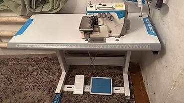 Контейнеры: Технические характеристики: Количество игл - 4 шт; Длина стежка - 2 и — 6