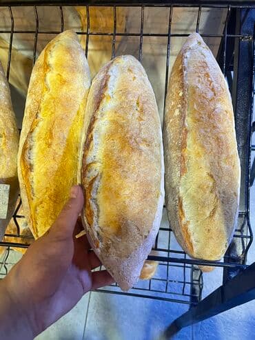 помошник повара: Ассаламу алейкум! Темирлан 26 лет пекарь со стажем 8 лет . Работал — 7