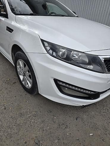 Продажа авто: Kia K5: 2011 г., 2 л, Газ, Седан — 9