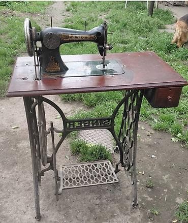 zinger: Швейная машина Певец, Механическая — 1