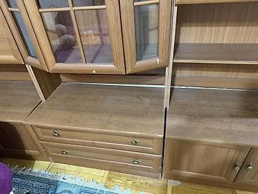 Стенки-шкафы: Стенка-шкаф, Тип стенки-шкафа: Модульная, Для зала, Особенности: С отделением под телевизор — 2