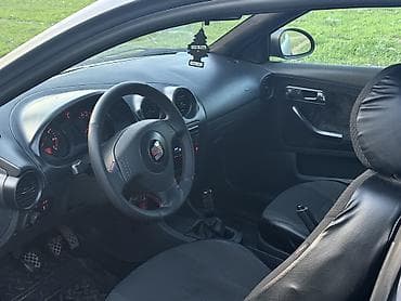 ibiza: Volkswagen Polo: 2004 г., Механика, Бензин, Хэтчбэк — 2